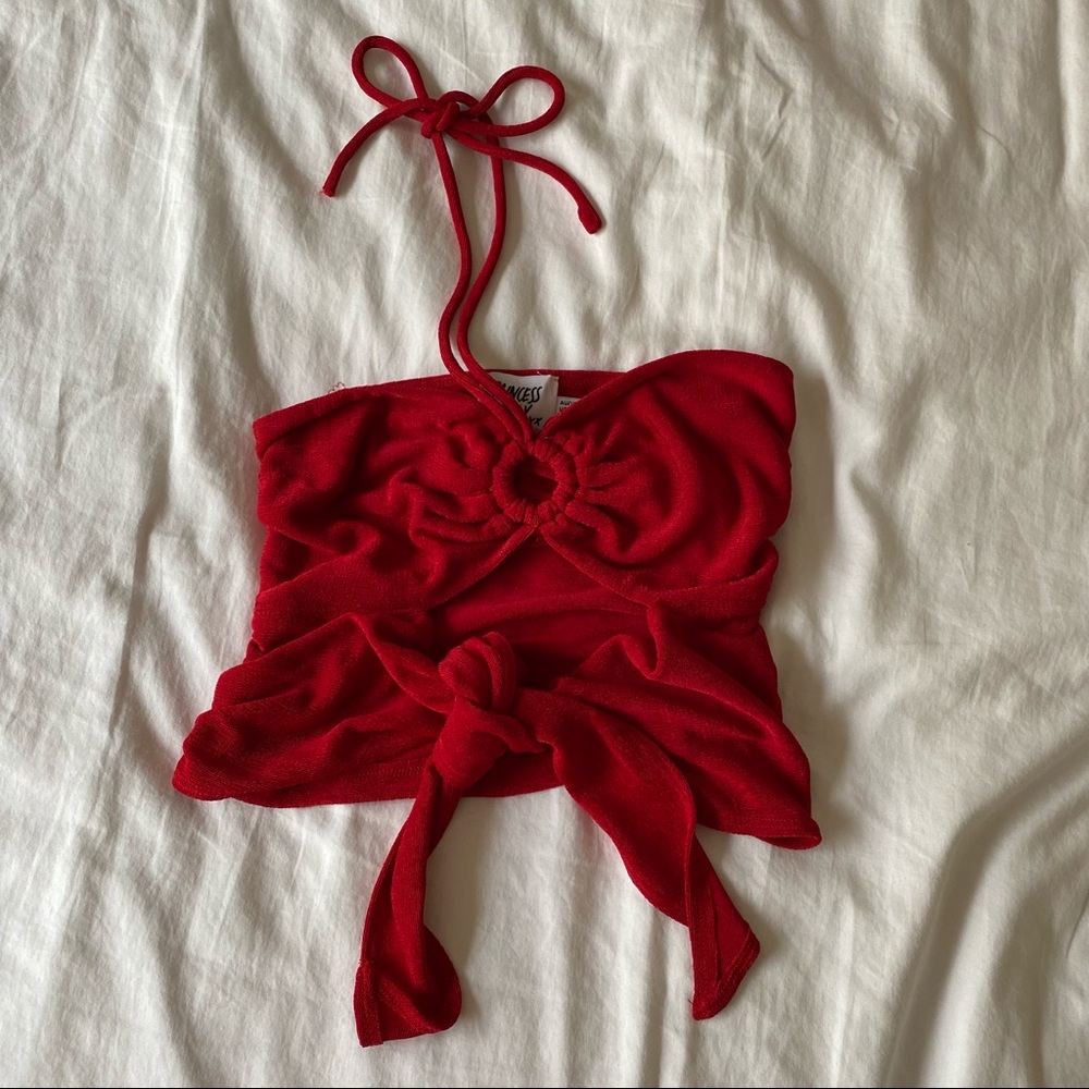 Red Front Tie Red Top